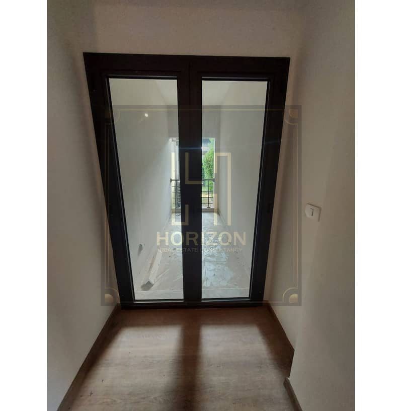 7 WhatsApp Image 2025-10-16 at 6.32. 05 PM (3). jpg