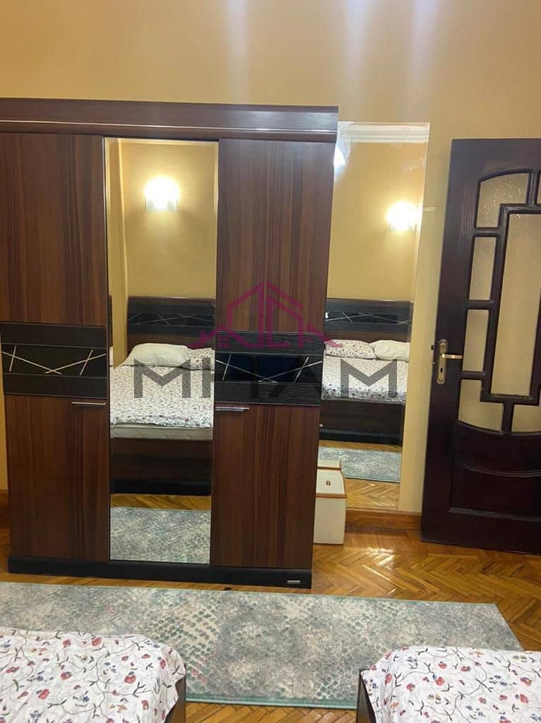 5 photo_5841628716746869665_y. jpg