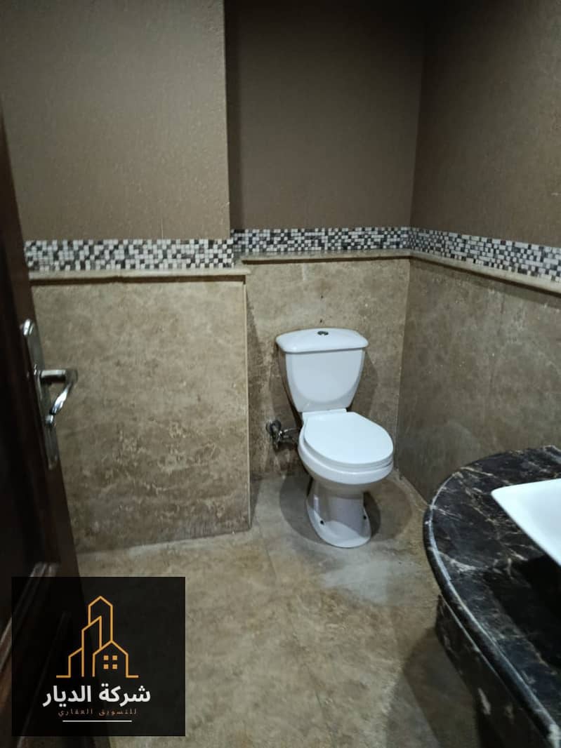 10 IMG-20251123-WA0077. jpg