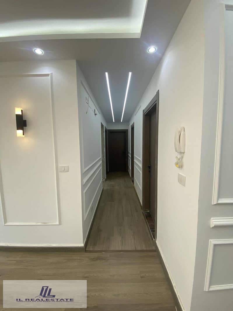 10 66586210-0d8e-4def-a5a5-e27a3cce8c7f. jpg