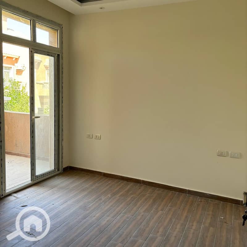 5 WhatsApp Image 2025-11-03 at 1.45. 38 PM (2). jpeg