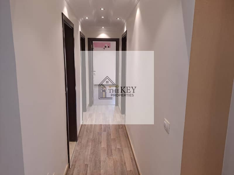 5 776c6fb5-efcc-46e1-aa7a-6a145d19ccac. jpg