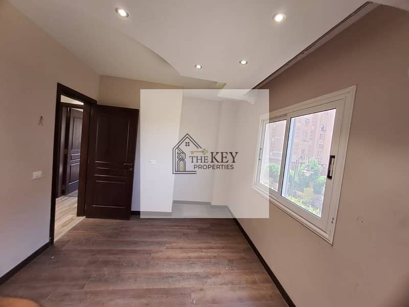 16 bb7d0bb7-67f9-4491-b5d6-fb2d209e4bfd. jpg