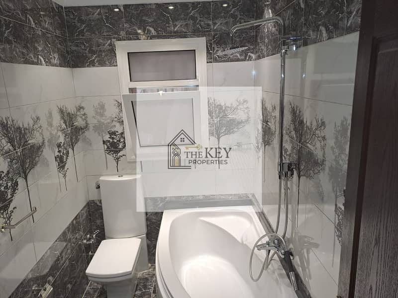 24 c7fd0838-f83f-4e01-b538-95507e2c4d3e. jpg