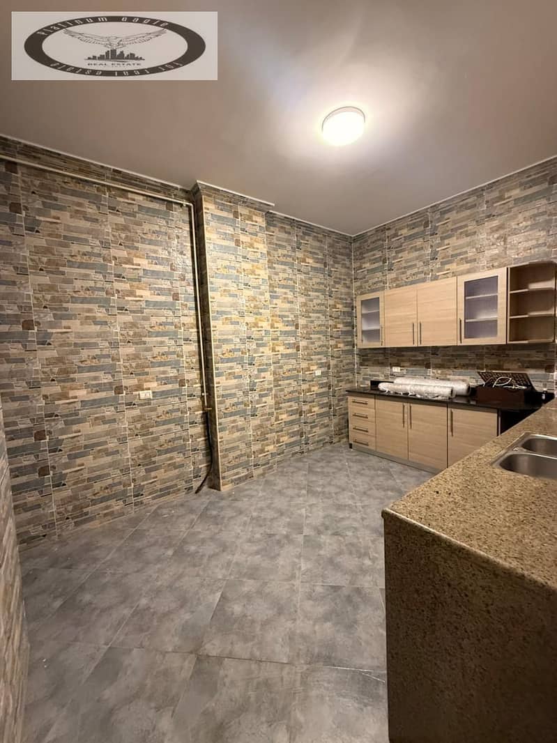 7 9a8abcb1-db90-4dba-beb1-1365a0da4c74. jpg