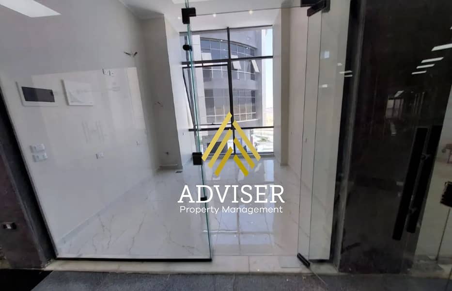 8305621-ceb1eo. jpg 8305621-ceb1eo. jpg