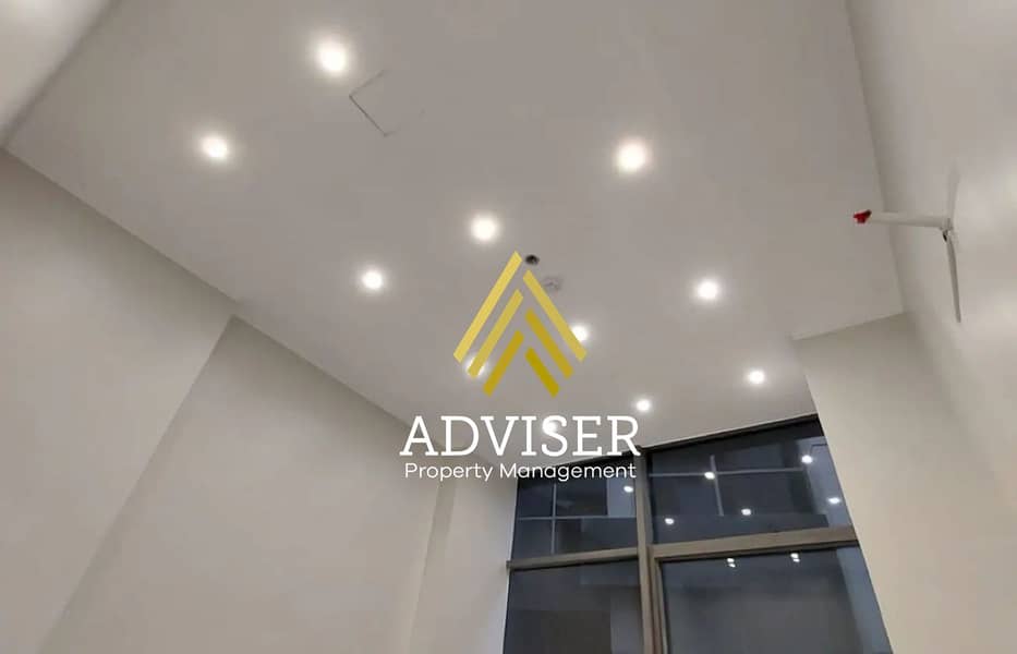 8 8305621-cb197o. jpg