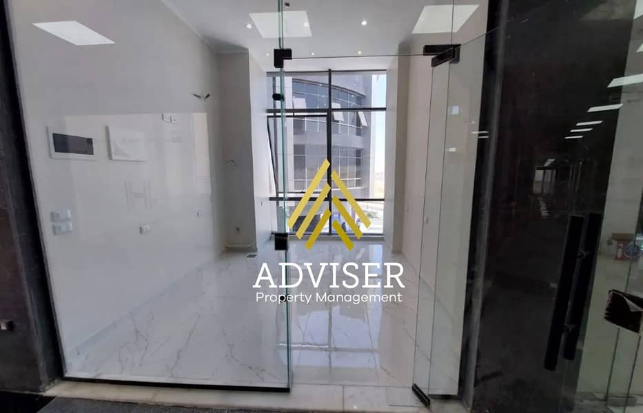 7 8305621-72fbdo. jpg