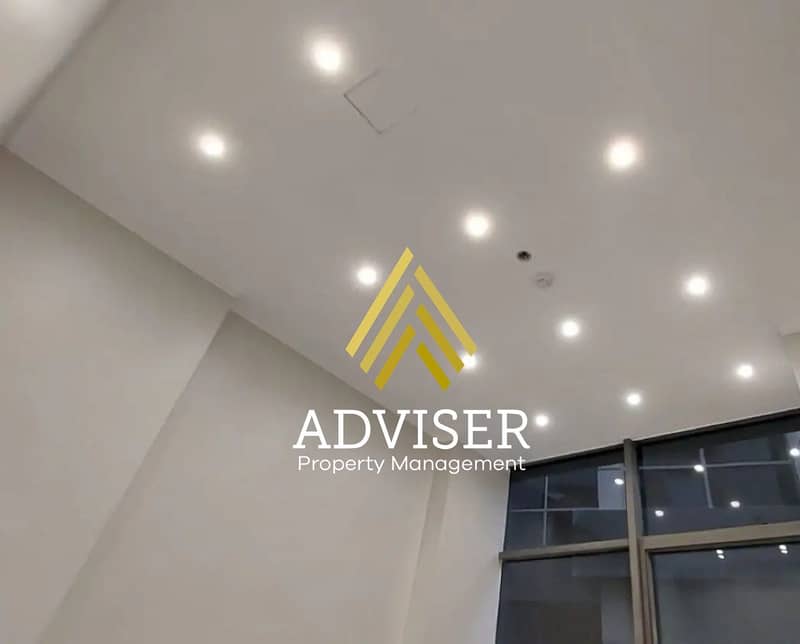 8 Ready to move finished office for sale التجمع الخامس مكتب استلام فوري متشطب  (1). jpg