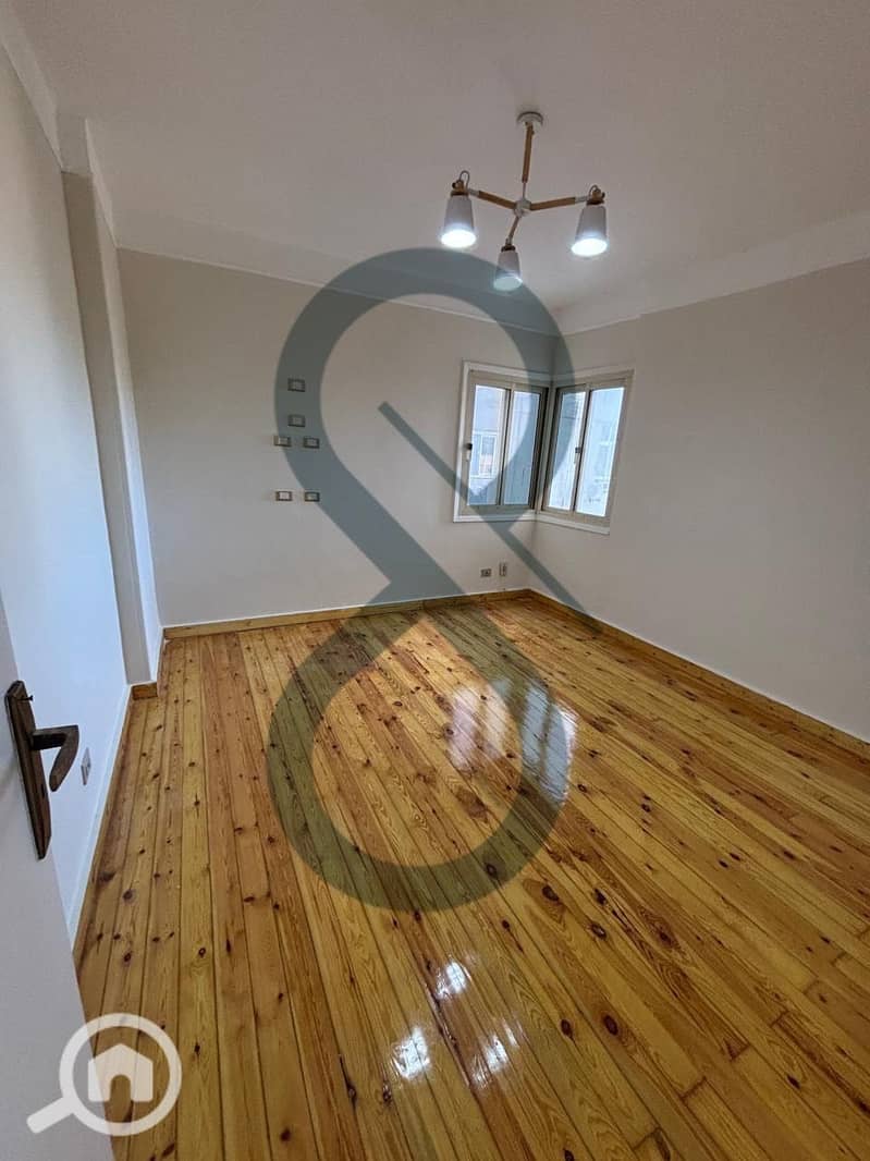 4 PHOTO-2025-11-23-17-31-05 4. jpeg