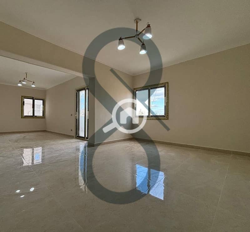 6 PHOTO-2025-11-23-17-31-04. jpeg