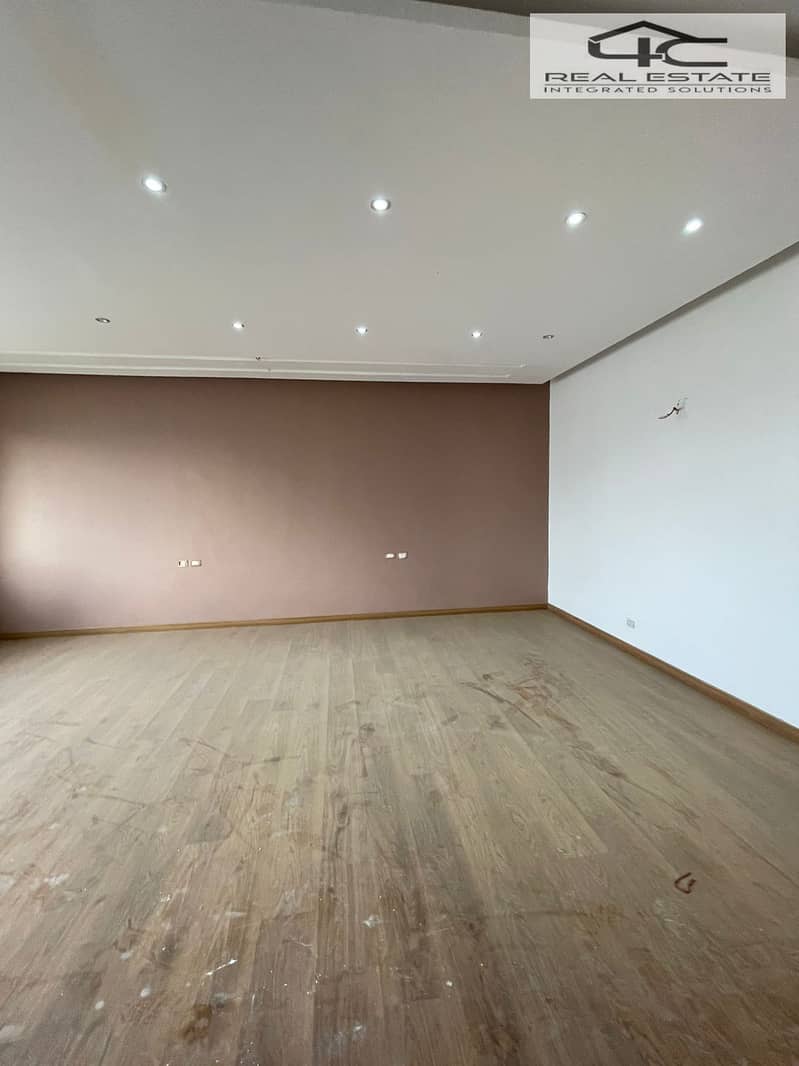 10 WhatsApp Image 2025-11-23 at 3.43. 17 AM. jpeg