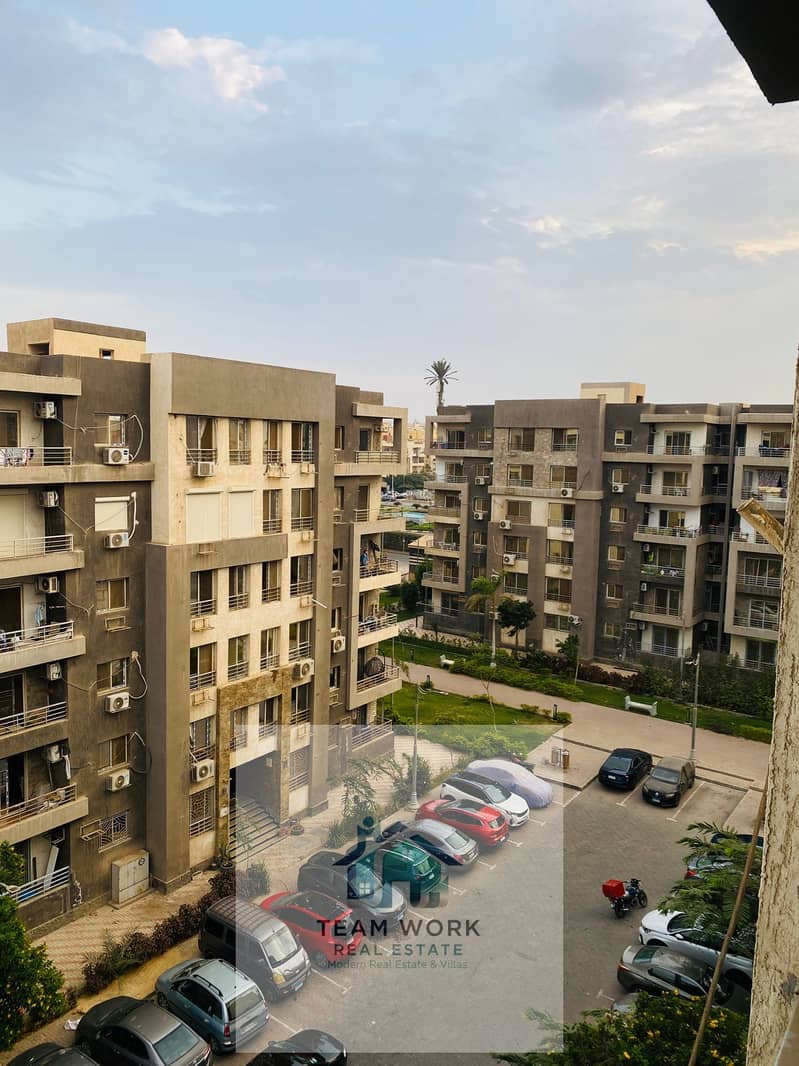 3 b4119e29-d857-493b-b963-2992cc316f23. jpg