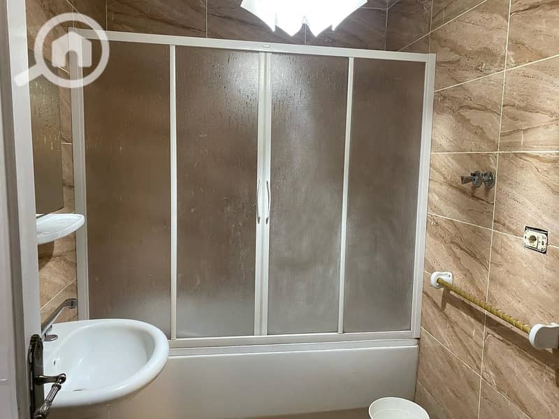 8 454360d1-239f-470a-8f98-168c109dfbe4. jpeg