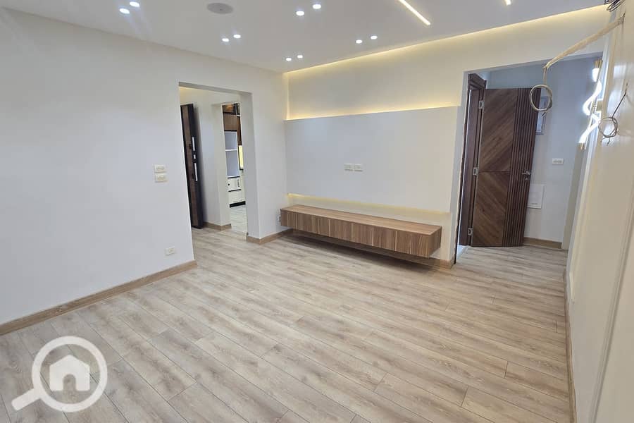 10 Untitled-1_0012_WhatsApp Image 2025-09-27 at 5.16. 17 PM (1). jpg