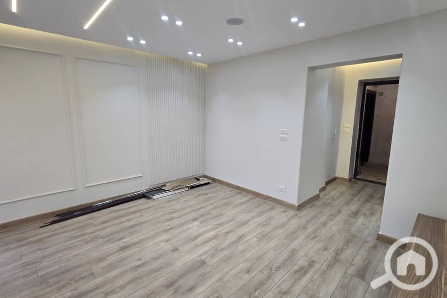 15 Untitled-1_0018_WhatsApp Image 2025-09-27 at 5.16. 15 PM (2). jpg