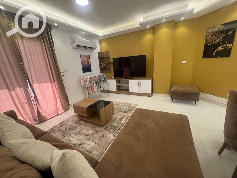 2 583b6012-0323-4fc2-ade9-65c8f0a25ce9. jpeg