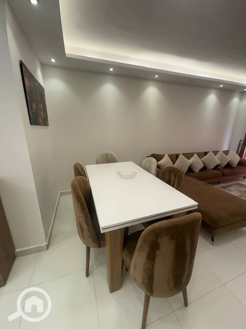 3 29c91410-478c-43fd-b32f-6ff460df46b8. jpeg