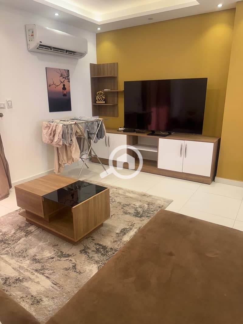 5 e0707c7e-5e56-4f40-9261-ccf633648bec. jpeg