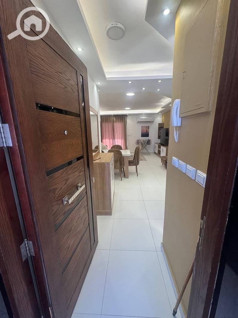 7 ec11b9f6-e54e-4751-b99e-fbe20febde7f. jpeg