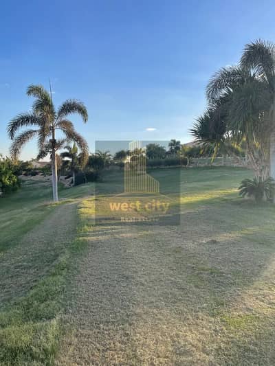 توين هاوس 3 غرف نوم للايجار في الشيخ زايد، الجيزة - IMG-20251115-WA0169. jpg