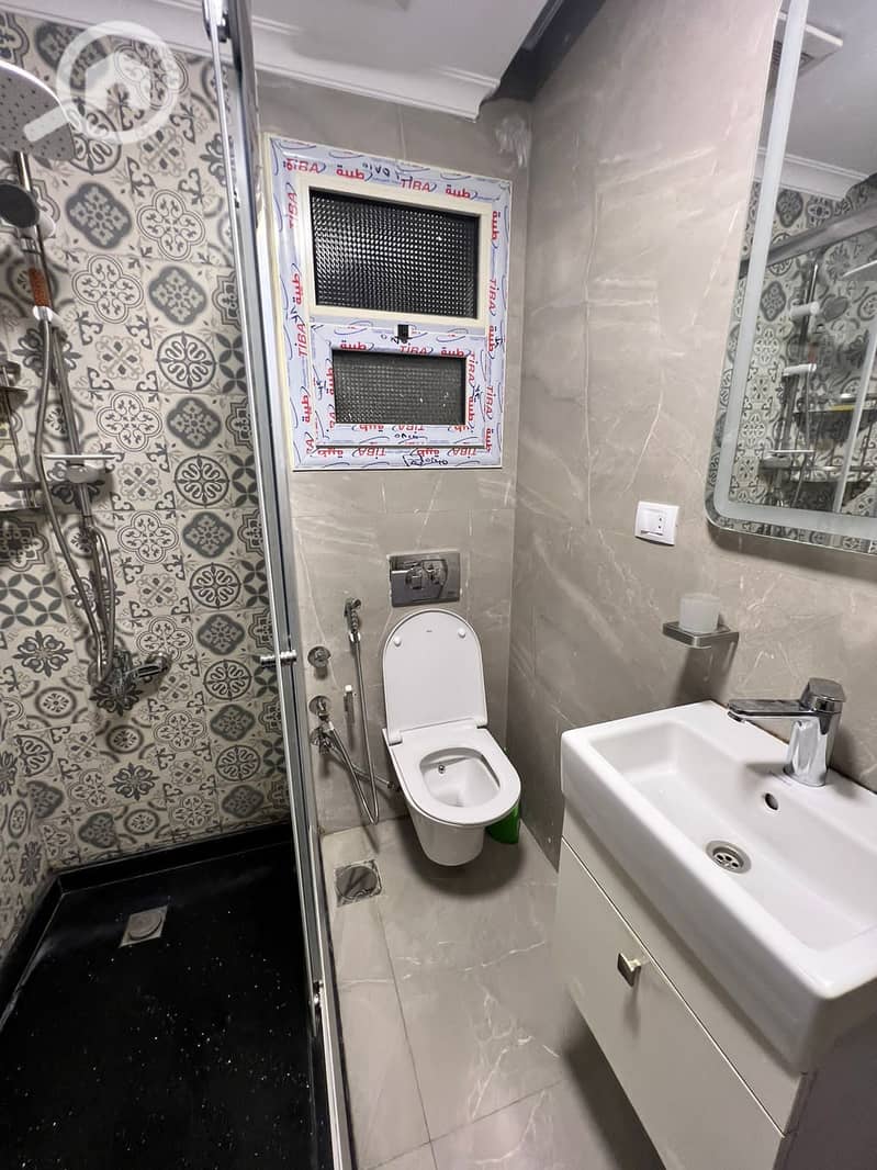 6 0e25b4d7-3321-4282-96a5-f55ce6699aba. jpeg