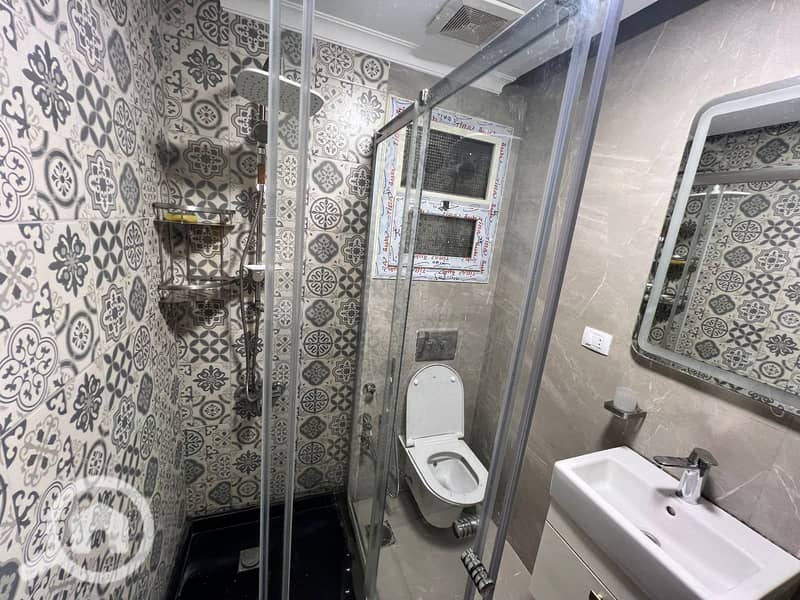 7 4ed0c34d-a2e5-48c7-8caf-566372a0fe78. jpeg