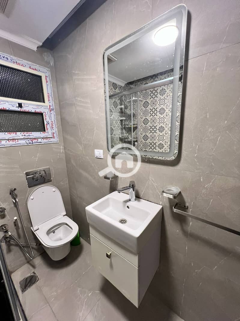 9 b04da50d-7293-4727-8a9d-f85bb8afe91a. jpeg