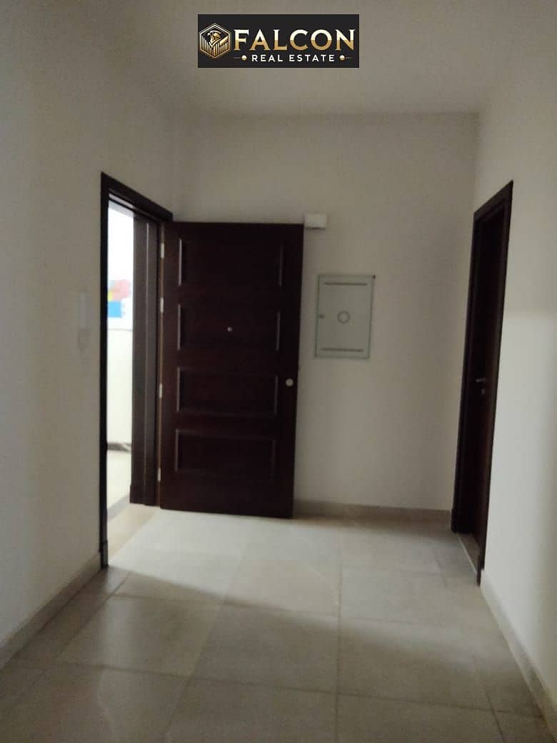 7 eb9a2eeb-5932-4747-b717-3bb1d4c9c336. jpg