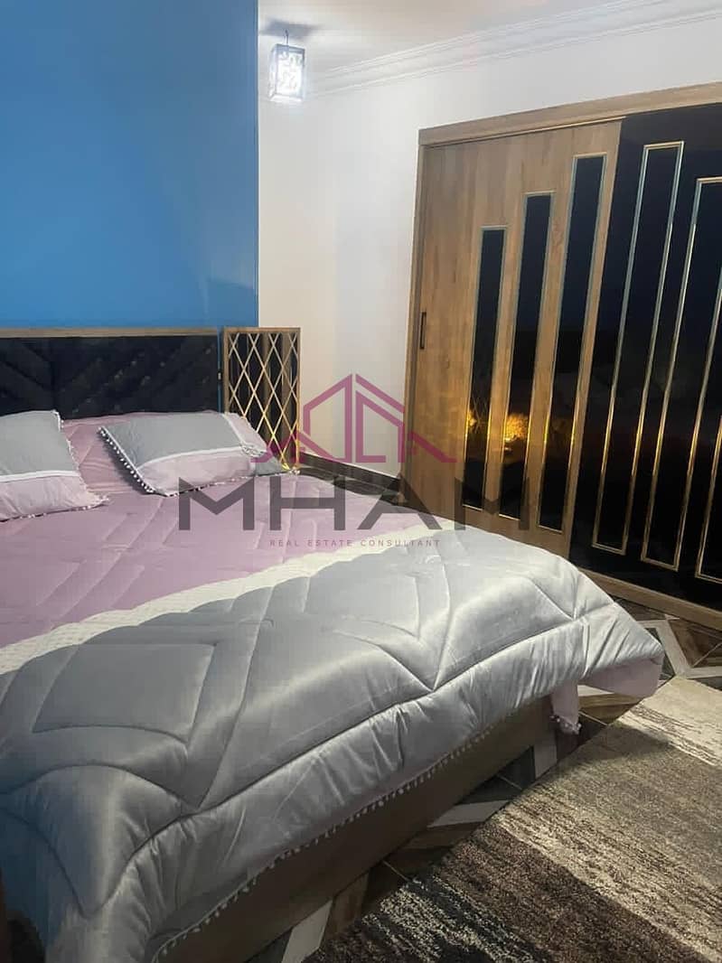 14 photo_5841628716746869687_y. jpg