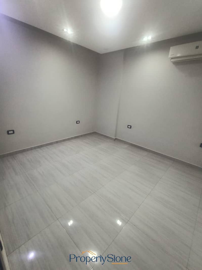 8 WhatsApp Image 2025-11-17 at 3.57. 49 PM (3). jpeg