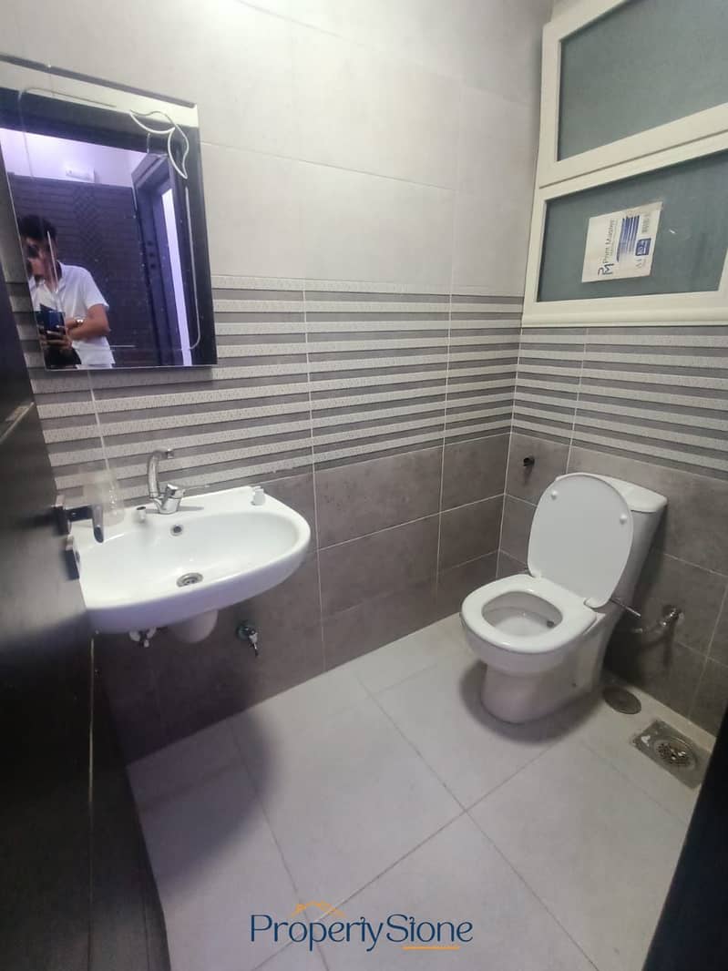 14 WhatsApp Image 2025-11-17 at 3.57. 51 PM (2). jpeg