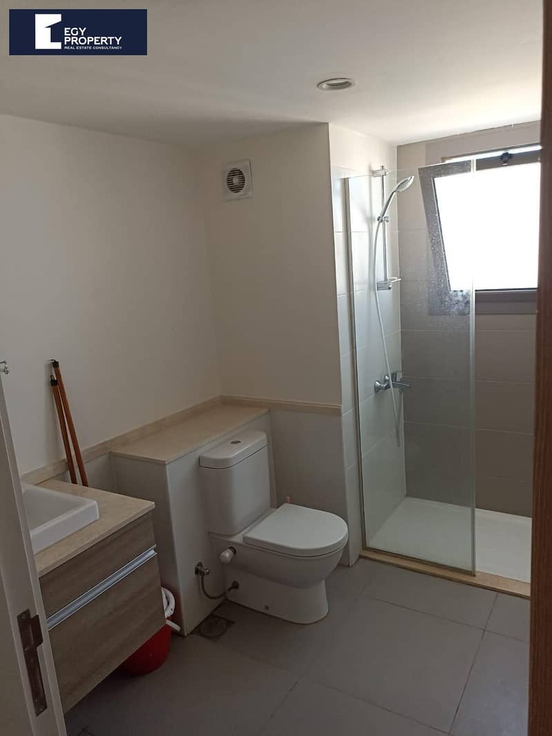 4 _files_WhatsApp Image 2025-09-16 at 11.45. 22 AM. jpeg