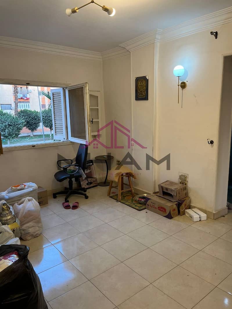 6 photo_5841651630397394349_y. jpg