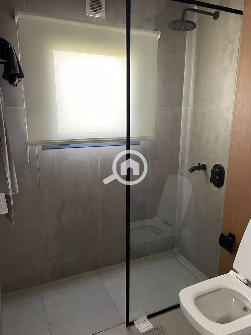 8 photo_2025-03-07_22-52-31. jpg