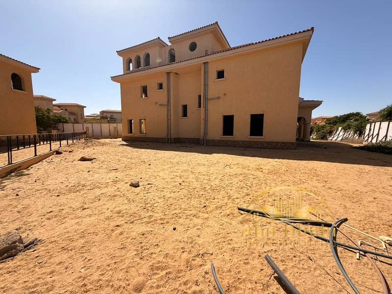 10 568490582_807618378681727_4426081617941379617_n. jpg