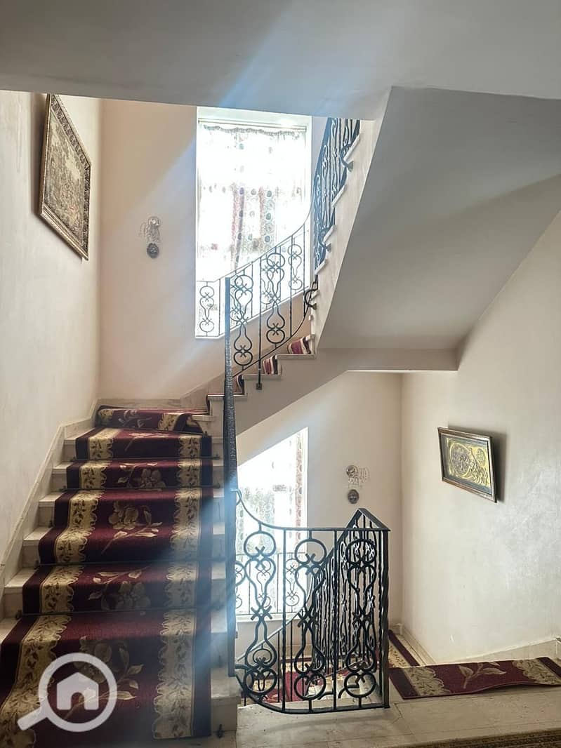 6 73712e7d-d8d9-498a-a812-ef6b99169fea. jpeg