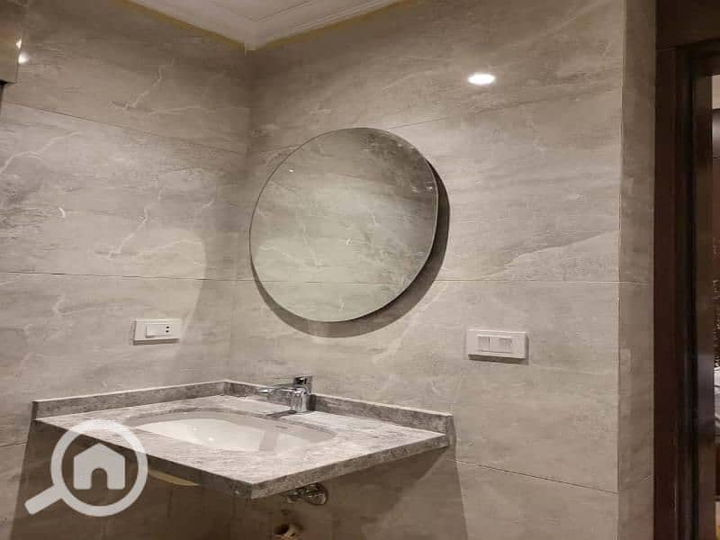 10 WhatsApp Image 2025-11-20 at 1.19. 20 AM (1). jpg