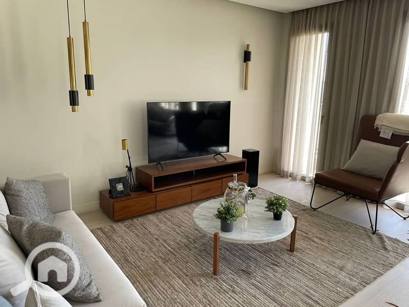 6 photo_2025-02-11_19-47-34. jpg