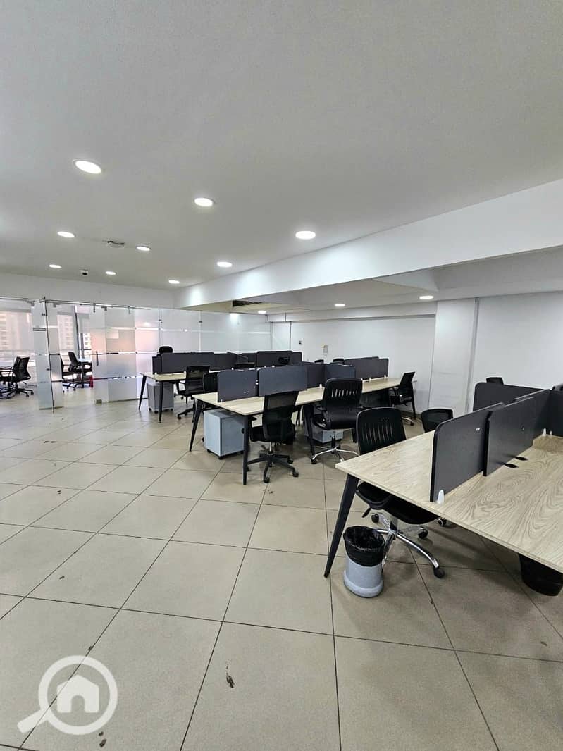 3 ea5426e9-8895-4765-a114-6c72015be68e. jpeg