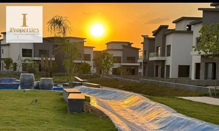 13 558098637_1894811167747379_8947835006796419179_n. jpg