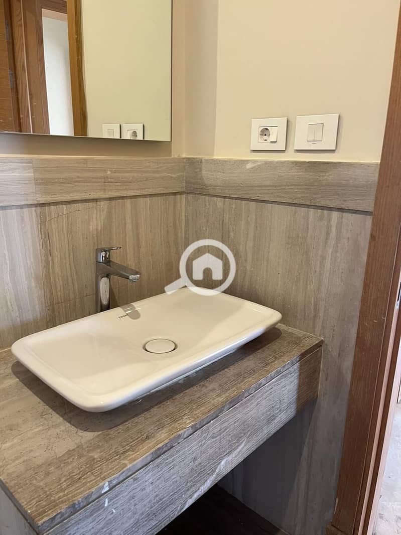 7 WhatsApp Image 2025-11-17 at 11.45. 07 PM. jpeg