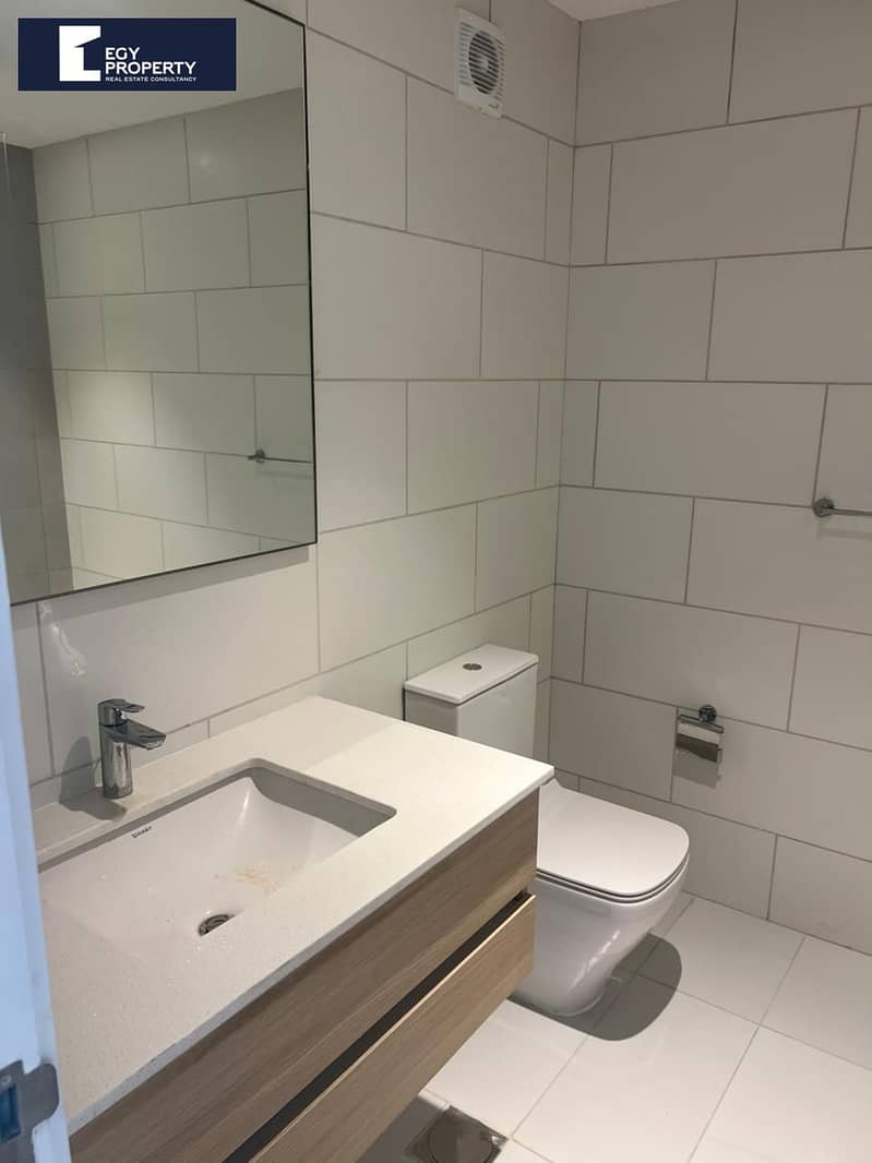 6 _files_WhatsApp Image 2025-05-07 at 5.20. 06 PM (2). jpeg