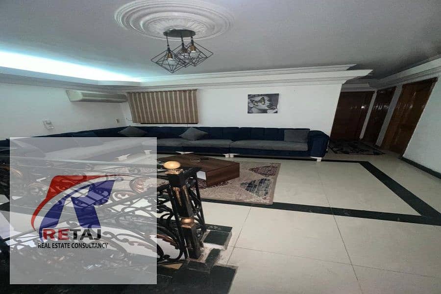 3 fee64eac-ba4f-4e76-aecc-cbc22dfd6039. jpg