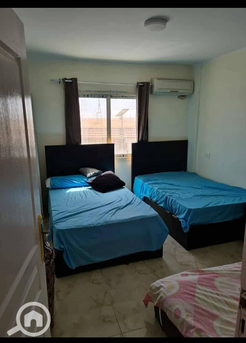 10 da34b342-e25f-4999-9b71-4737df40807a. jpg