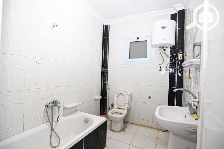 7 Untitled-1_0004_Generative Fill. jpg