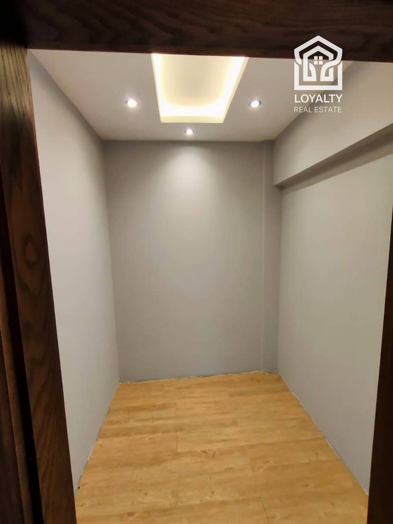 3 WhatsApp Image 2025-11-23 at 14.32. 59 (1). jpeg