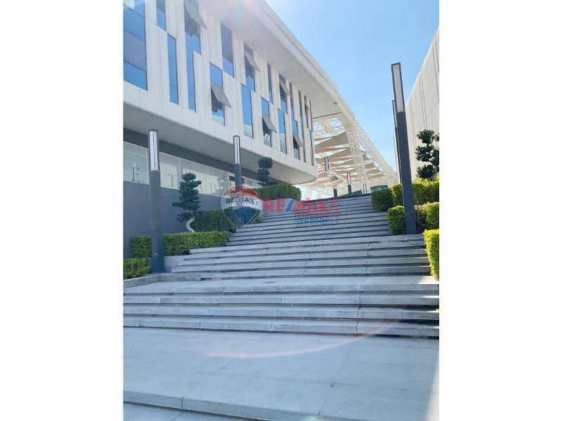 12 e768a976-0186-4bd7-a5fc-27dc21d8ceb9. png