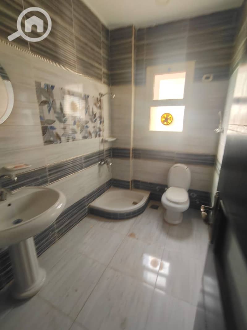 6 WhatsApp Image 2025-11-23 at 10.09. 32 PM. jpeg