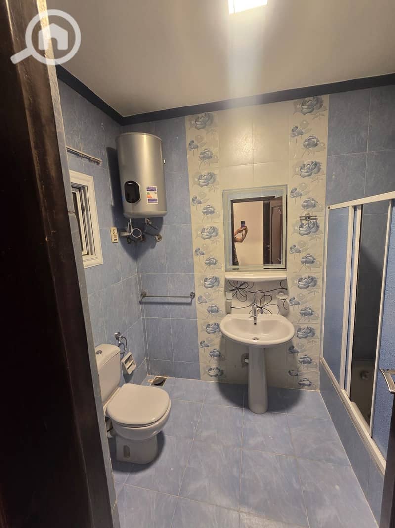 11 WhatsApp Image 2025-11-23 at 4.18. 11 PM (2). jpeg